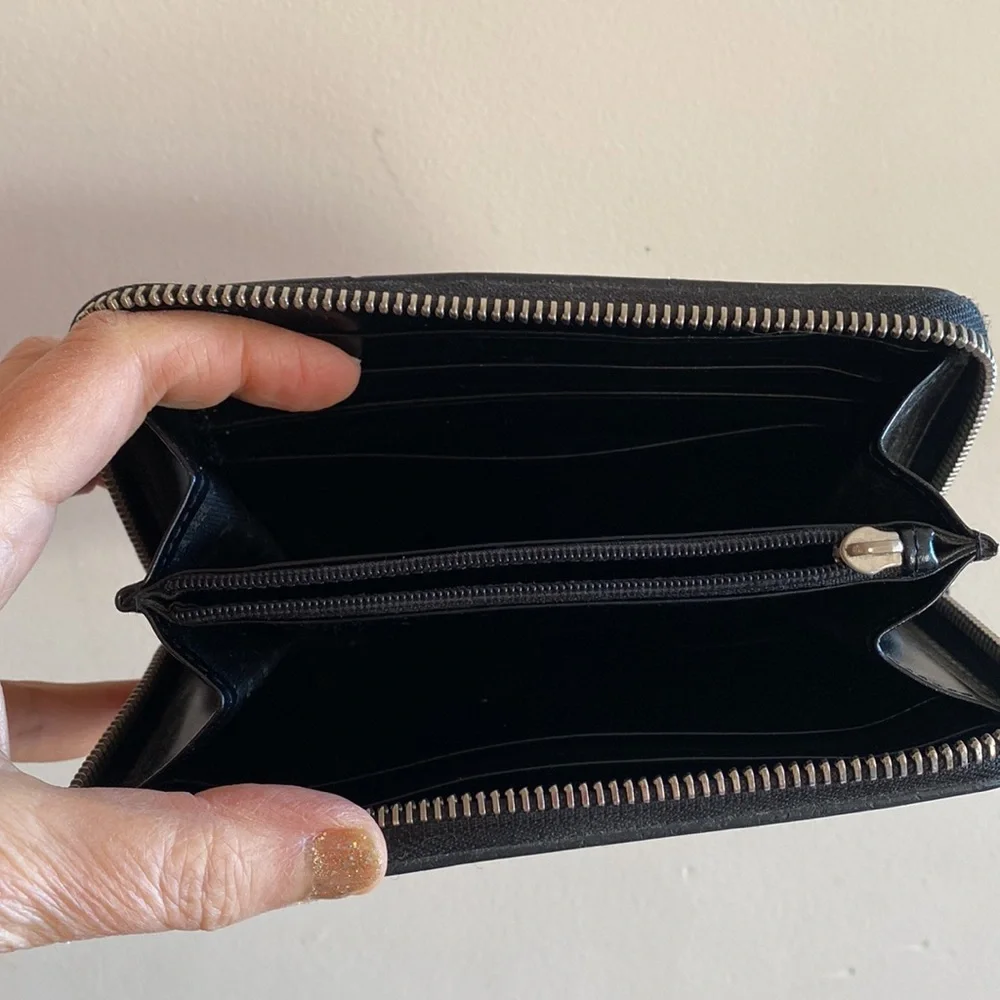 Burberry Wallet - Picture 4 of 7